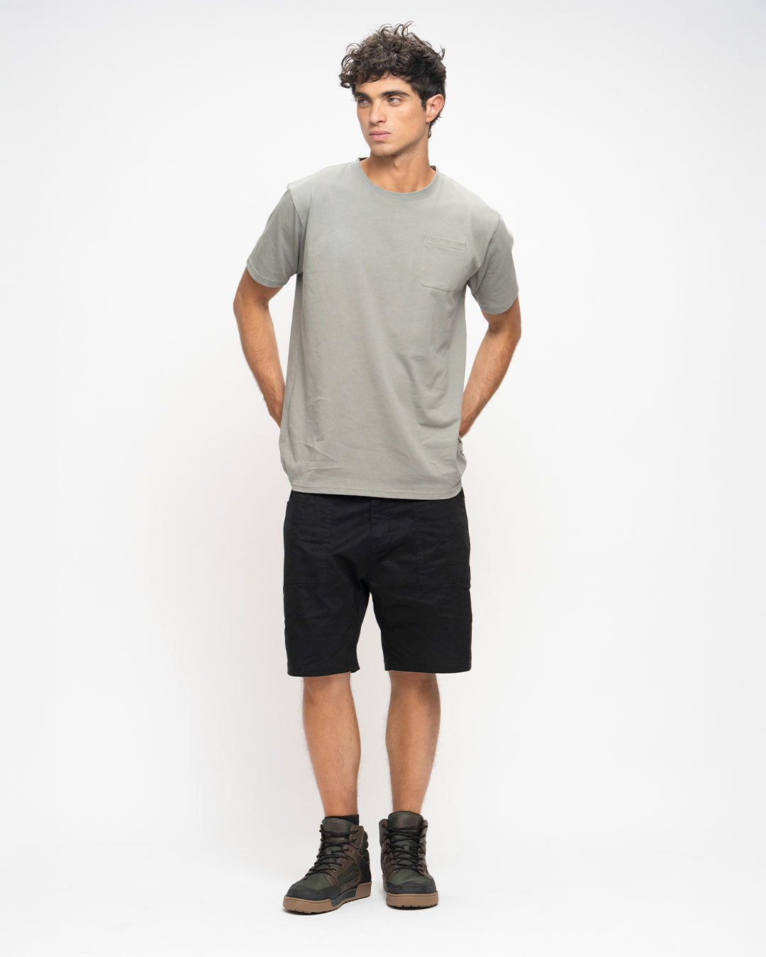 Short Mivek Hombre
