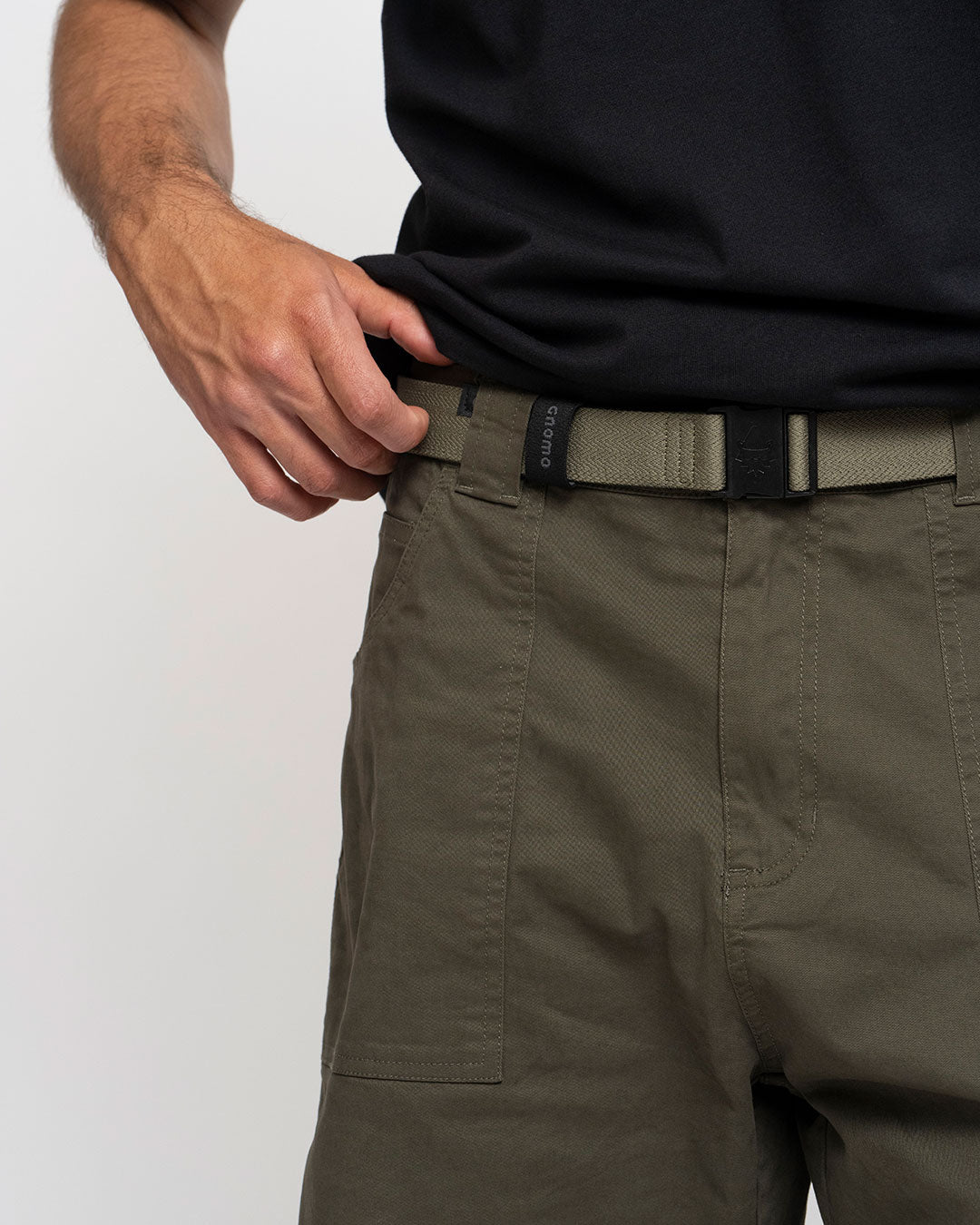 Short Mivek Hombre