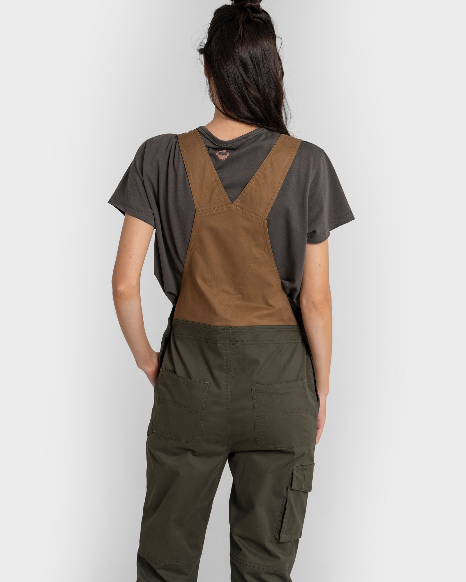 Jardinera Kuvira Mujer